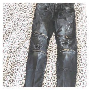 Black Ripped Skinny Jeans